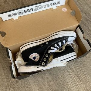 Brand New Black Converse (8.5)